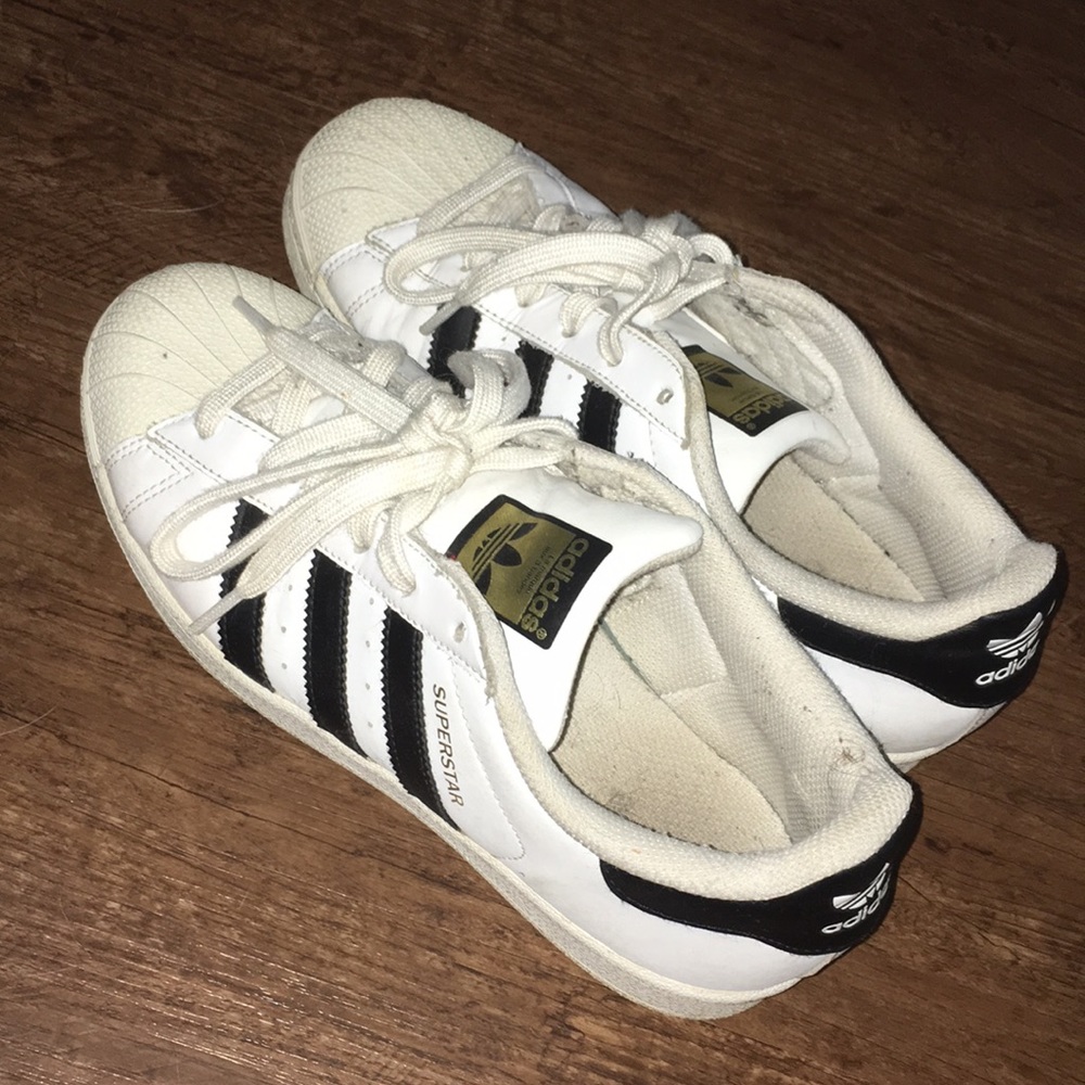 adidas superstars